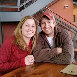 Meet your Posher, Cari